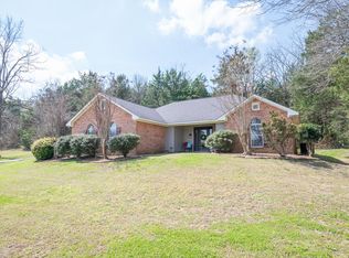 1419 Cedar Creek Ln, Starkville, MS 39759