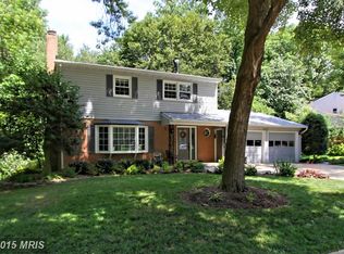 6917 Ashbury Dr, Springfield, VA 22152