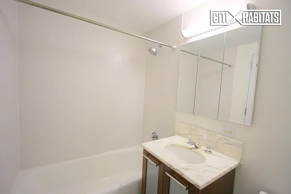 Rented by Citi Habitats | media 5