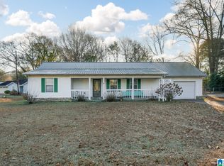 50 6th Ave, Moundville, AL 35474