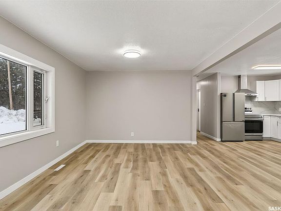 5th image of 313 3rd AVENUE E