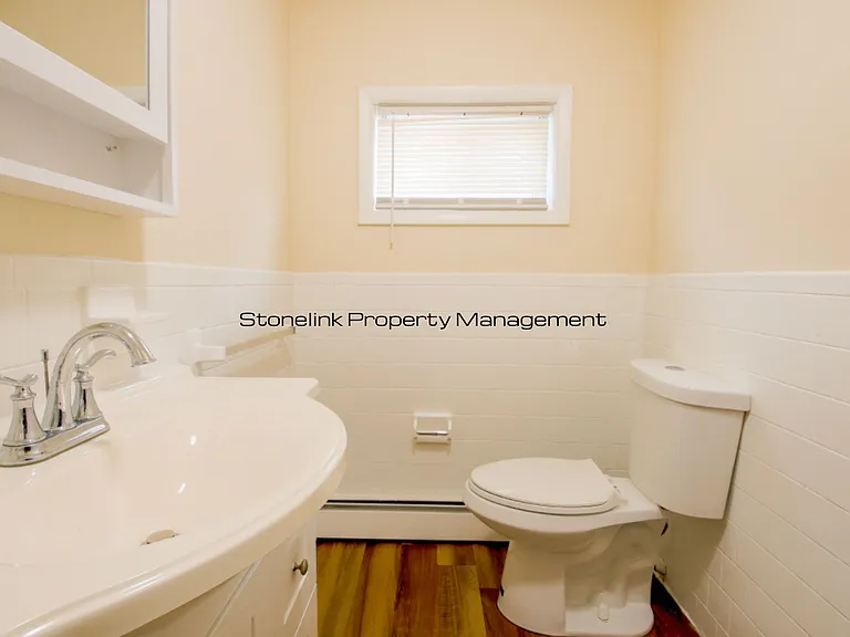 125 Broad St — Photo 13