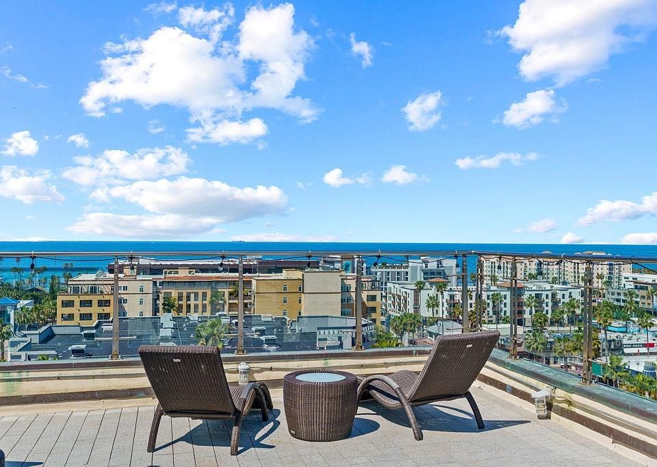 1st image of 550 Seagaze Dr APT 19