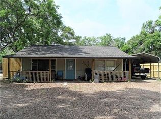 308 Riley Rd, Clute, TX 77531
