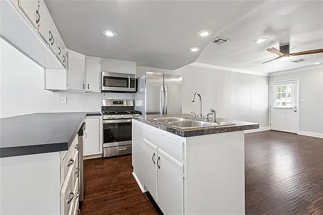 710 West Dr — Photo 4