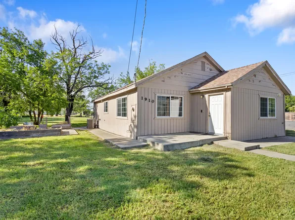 1910 Hays St, Anderson, CA 96007