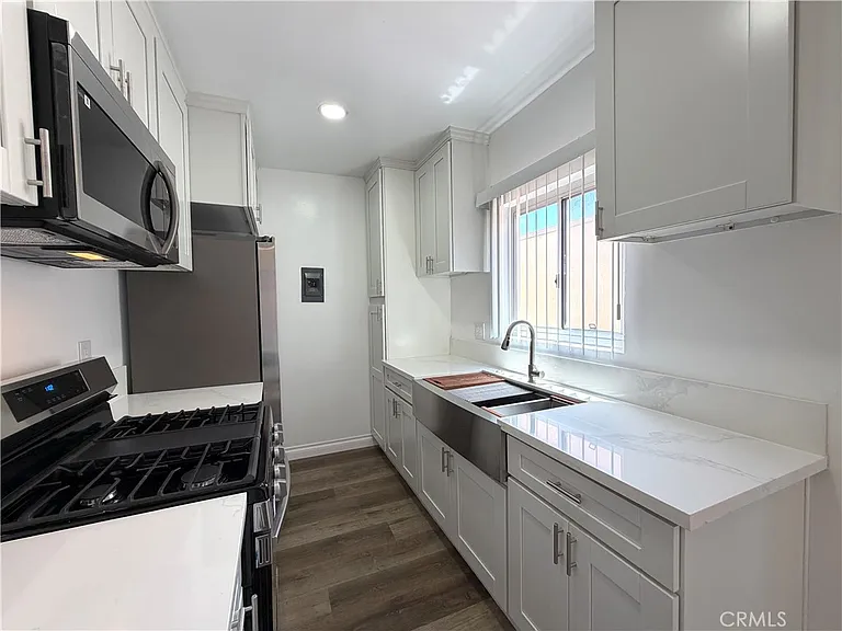 21030 Reynolds Dr #4 — Photo 10