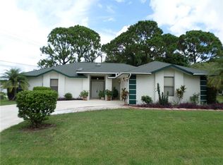 801 SE Damask Ave S, Port Saint Lucie, FL 34983