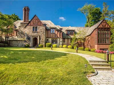 38 Chesterfield Road, Scarsdale, NY, 10583