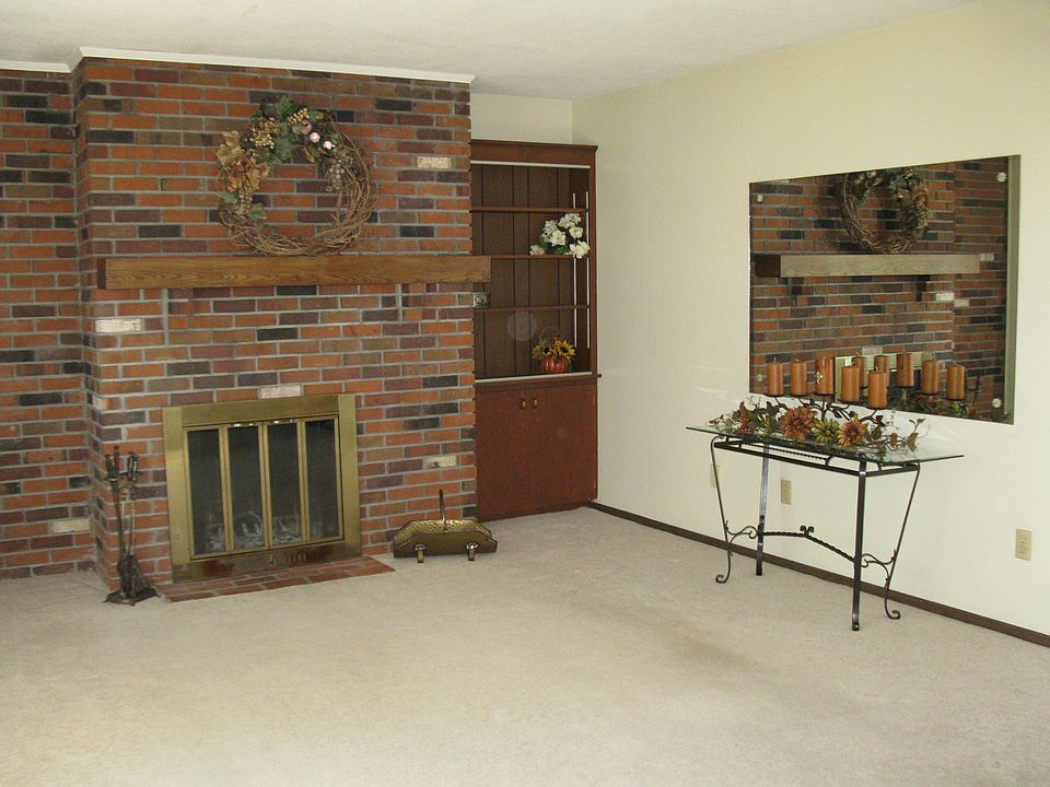 1st image of 118 Ivy St
