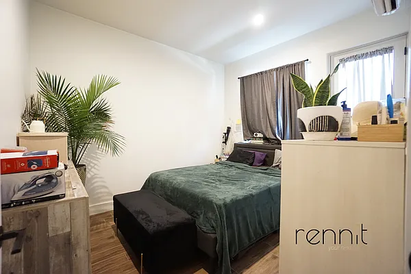 Rented by Rennit Inc. | media 30