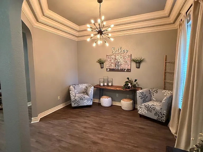137 Millstone Ct — Photo 5