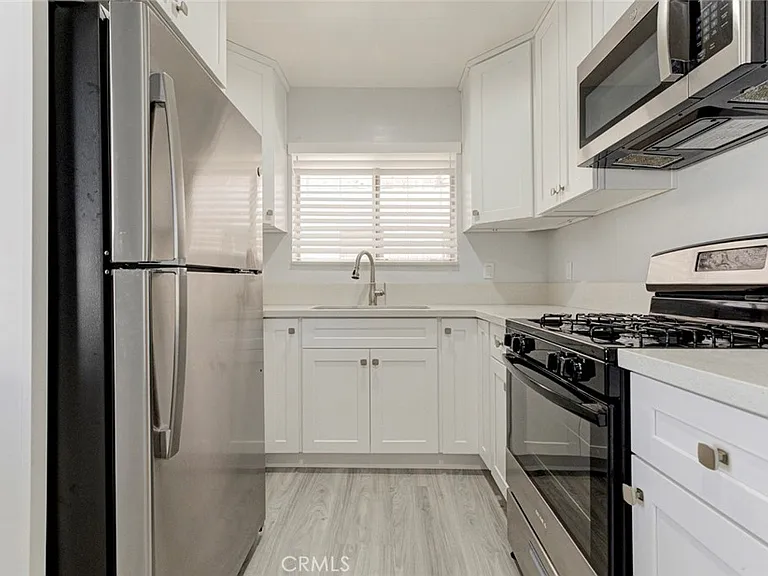 1835 N Alexandria Ave #10 — Photo 17