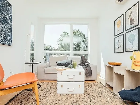 9 Cook Street image 1 of 9