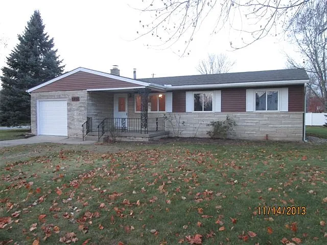 1312 Bluebird Dr photo 1