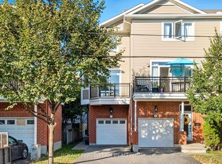 1512 Clementine Blvd, Ottawa, ON K1H8E9