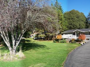 96975 Rustic Rd, Brookings, OR 97415