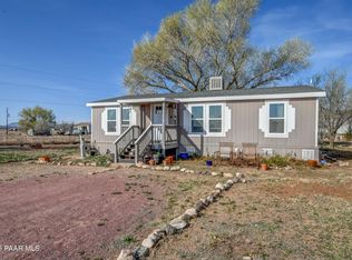 325 W Acapulco Way, Paulden, AZ 86334