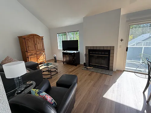 1029 Southwood Dr #G Photo 1 1029 Southwood Dr #G Photo 1