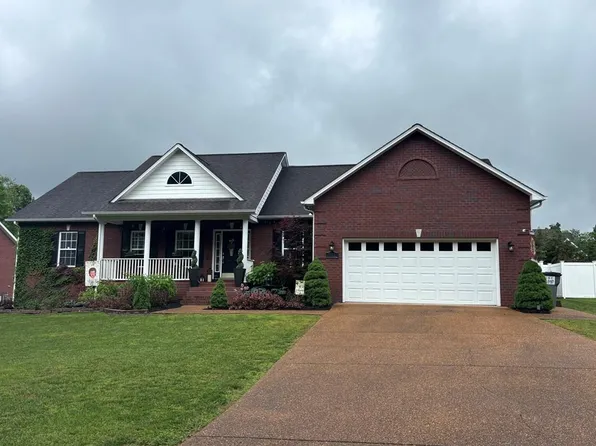 917 Green Meadow Rd, Cookeville, TN 38506