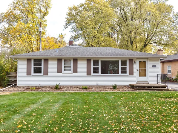 403 Fairview Ave, Crown Point, IN 46307