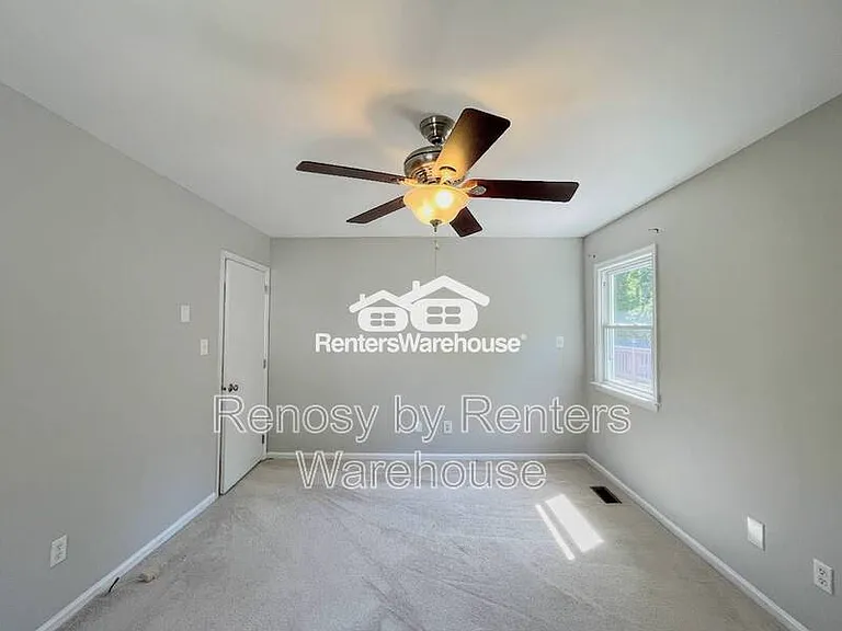 26 Garfield Dr — Photo 17