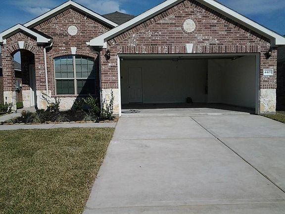 3rd image of 4403 Bearberry Ave