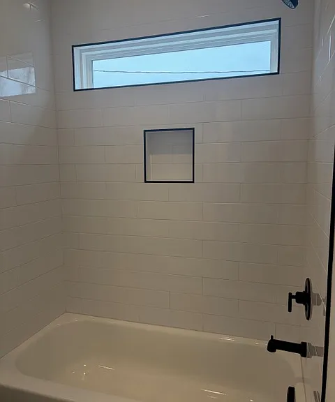 2601 Batavia St — Photo 37