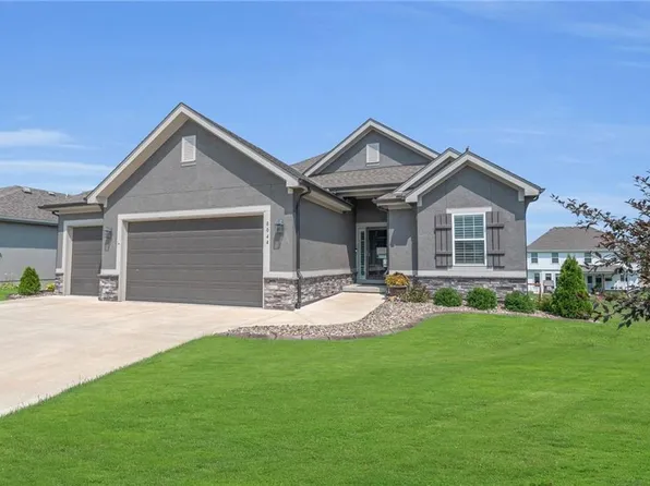 8044 NE 102nd Ter, Kansas City, MO 64157