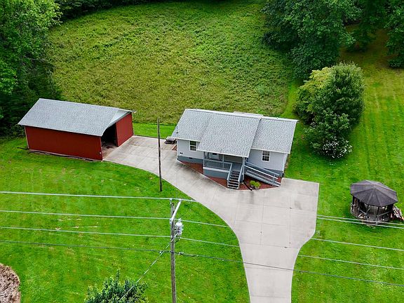 2nd image of 379 Minton Hollow Rd
