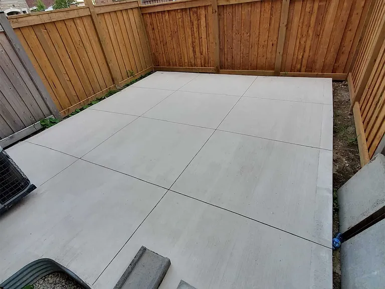 13 Shiff Cres — Photo 20