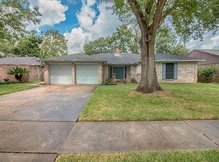 16447 Havenhurst Dr, Houston, TX 77059