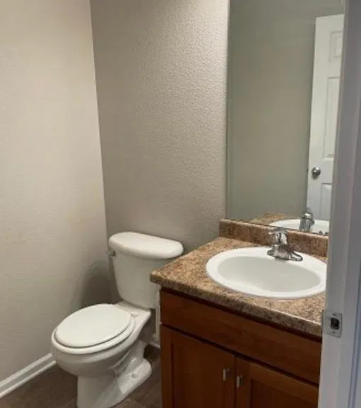 6028 Quay Ct — Photo 8