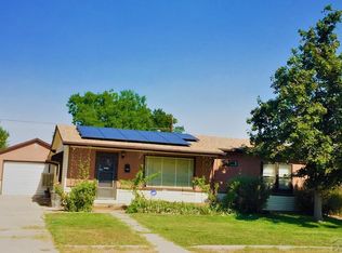 1615 Englewood Dr, Pueblo, CO 81005