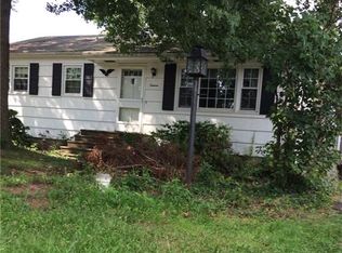 16 Sheldon Pl, Piscataway, NJ 08854