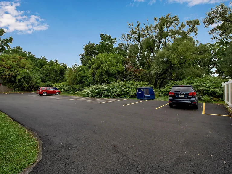 1540 Abbott Rd #2 — Photo 16