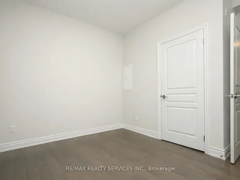 3170 Erin Mills Pkwy #133 — Photo 10