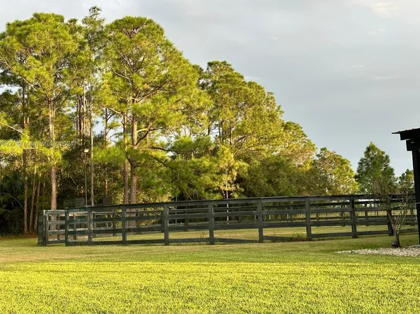 1525 Hendry Isles Blvd, Clewiston, FL 33440