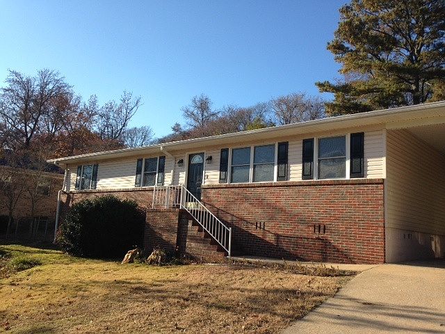 964 Alford Ave - front
