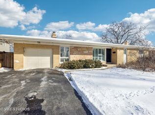127 S Cedar St, Palatine, IL