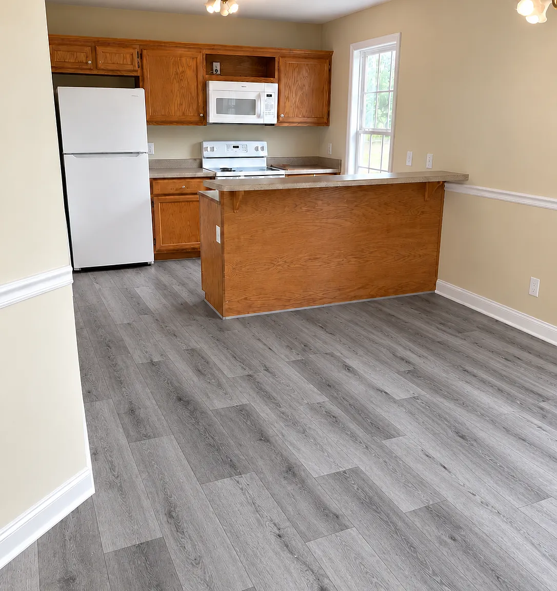 3 bed, 1297 sqft, $1,550 — Photo 3