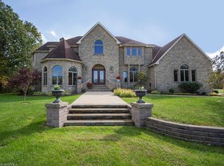 35349 Cooley Rd, Grafton, OH 44044