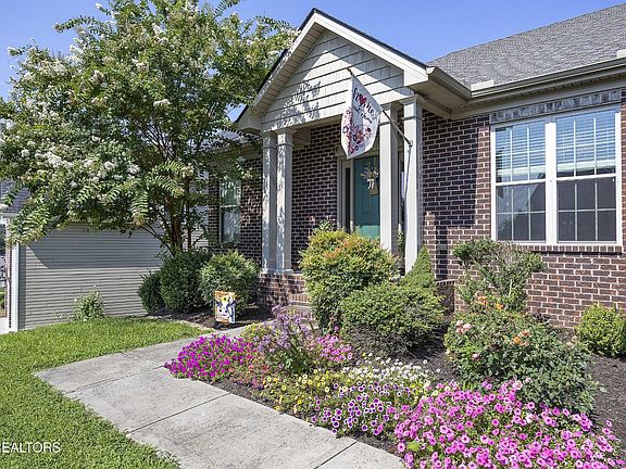 4th image of 3453 Orange Blossom Ln