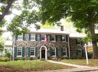 105 Taplow Rd, Baltimore, MD 21212