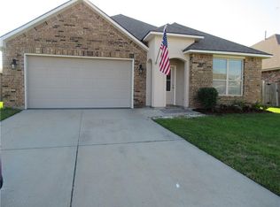 133 E Lake Ct, Slidell, LA 70461