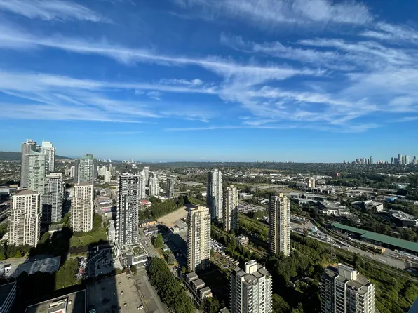 2186 Gilmore Ave N #4603, Burnaby, BC V5C 1V4