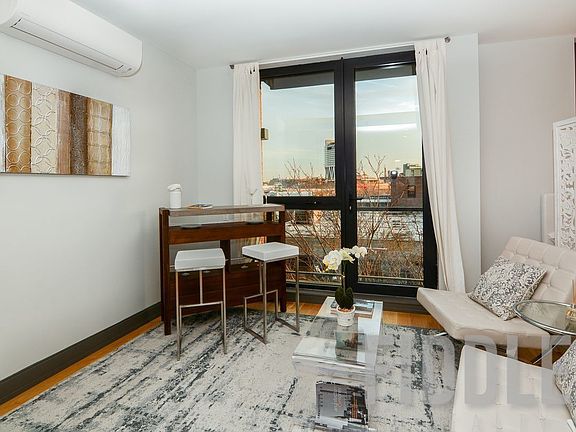 4th image of 26 West St APT 3A