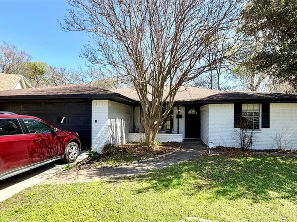 439 Shorewood Dr, Duncanville, TX 75116