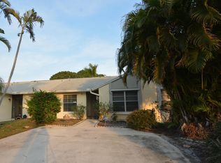 136 Pinewood Ct, Jupiter, FL 33458