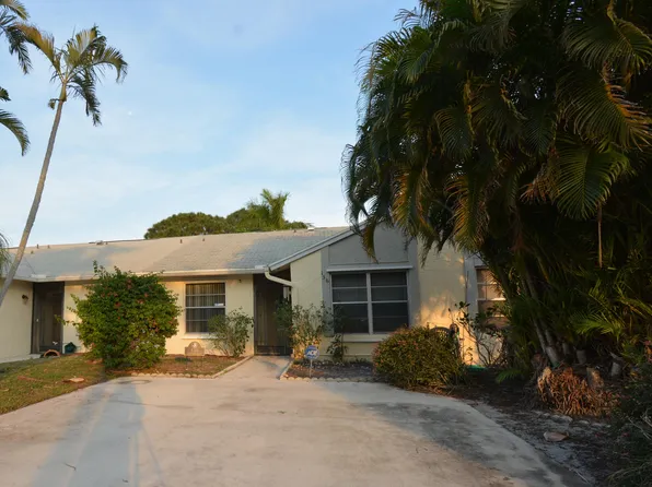 136 Pinewood Court, Jupiter, FL 33458